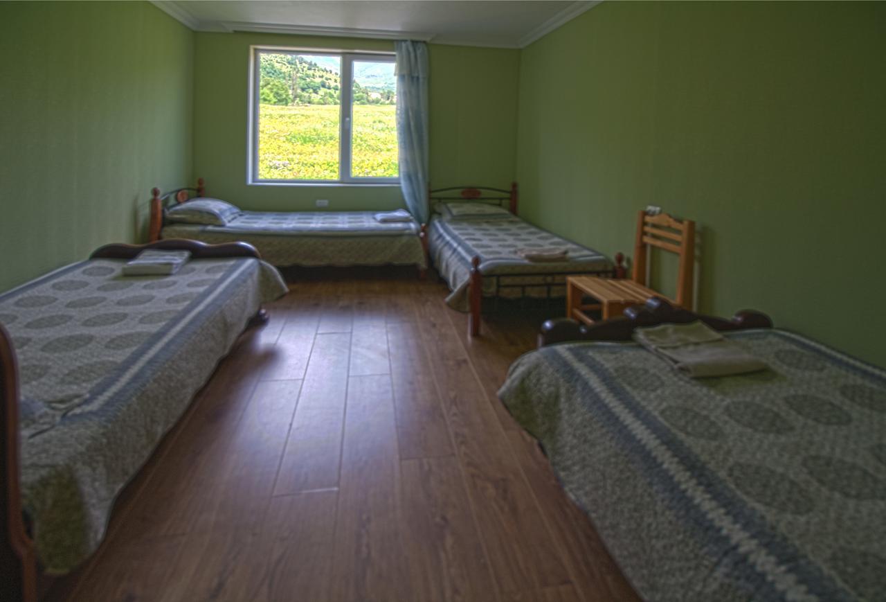 Hanmer Guest House Iskari Екстериор снимка